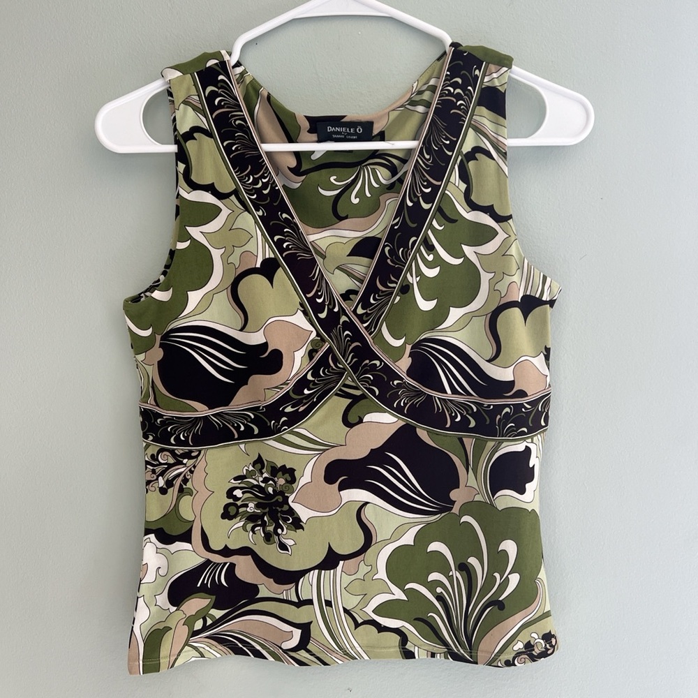 Danielle O. Tahari Green Y2K Sleeveless Abstract Print Top Brown Trim Size 4